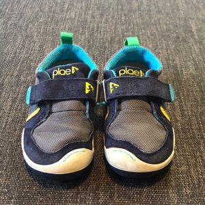 Plae Ty Sneakers in Blue/Gray/Yellow